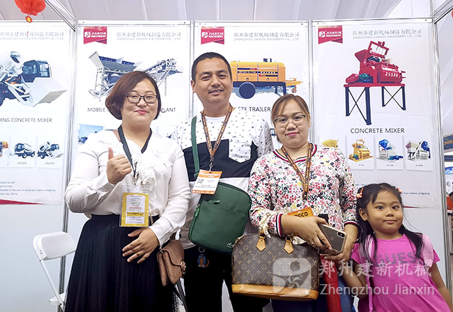 建新機(jī)械混凝土攪拌設(shè)備亮相菲律賓成焦點(diǎn)！