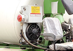 三輪/五輪混凝土攪拌車(chē)(圖5) 三輪/五輪混凝土攪拌車(chē)(圖5)